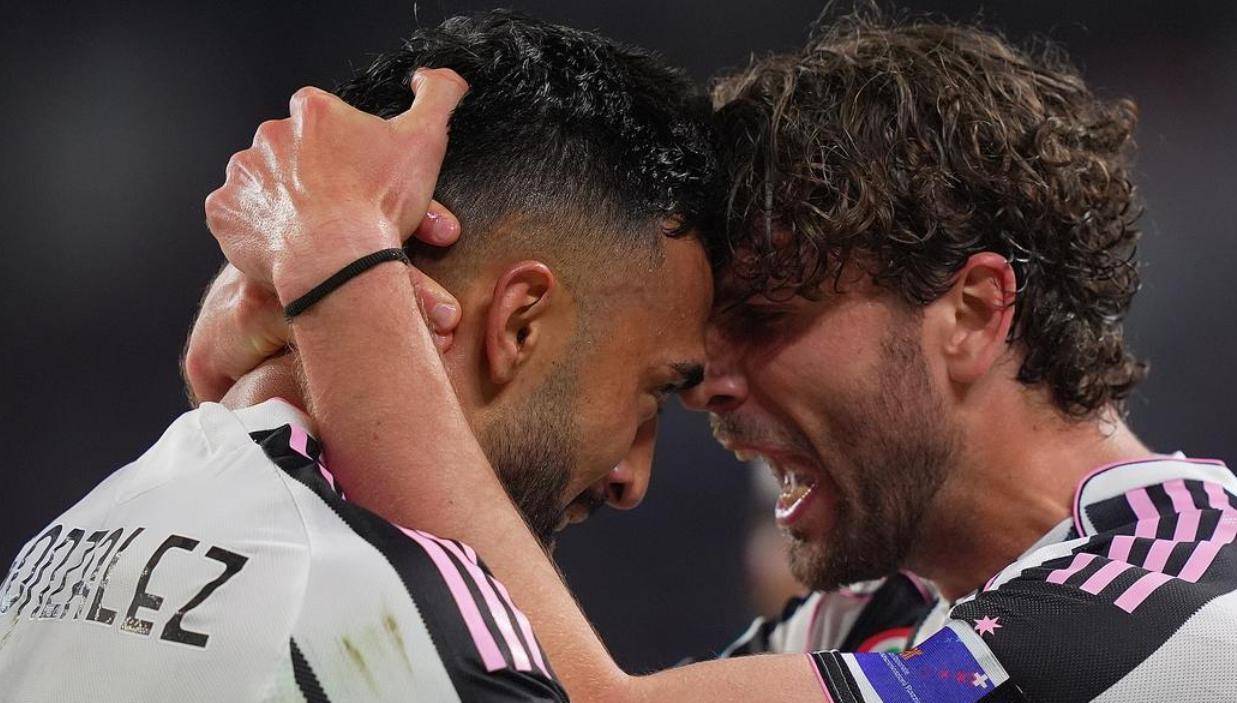 意甲焦点战：尤文图斯双杀乌迪内斯提前锁定欧冠资格