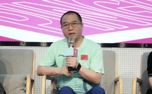 欧冠决赛惊现超级逆转，皇马3比1战胜利物浦夺冠